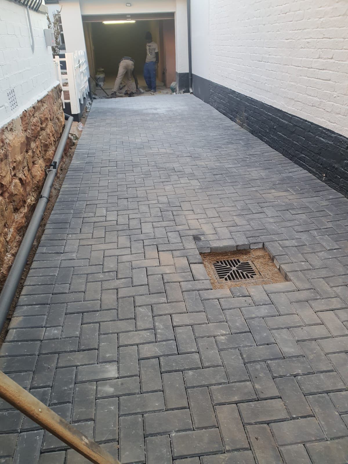 Block paved garage driveway